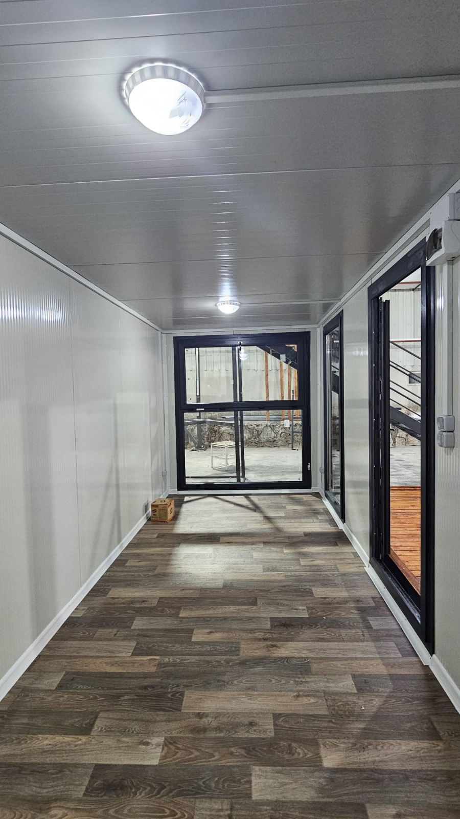 prefab kantoorunit met keukenblok